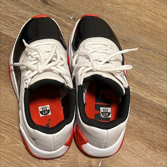 air jordan 11 cmft low - Picture 5 of 10